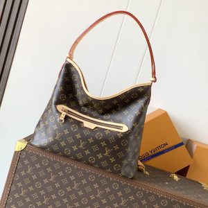 Louis Vuitton proudly presents the Lineup bag from its iconic Monogram pattern collection—the ultimate accessory for both work and weekends, exuding style and modernity. Crafted from canvas adorned with the signature pattern and accented with leather trim, this versatile design creates a chic contrast.A front zipper pocket with gold-tone hardware features an internal slip pocket for securely storing your phone or cardholder. The spacious interior easily accommodates a laptop.34.5 x 26 x 13 cm (L x H x W) Monogram coated canvas with zipper closure 1 front zipper pocket 2 D-ring loops 1 interior slip pocket Fits: 13" laptop, 6.7" smartphone, headphones, zippered wallet, books, sunglasses, keys, lipstick Shoulder strap:Non-removable, adjustable shoulder strap Vertical height: 30.0 cm Maximum vertical height: 55.0 cm